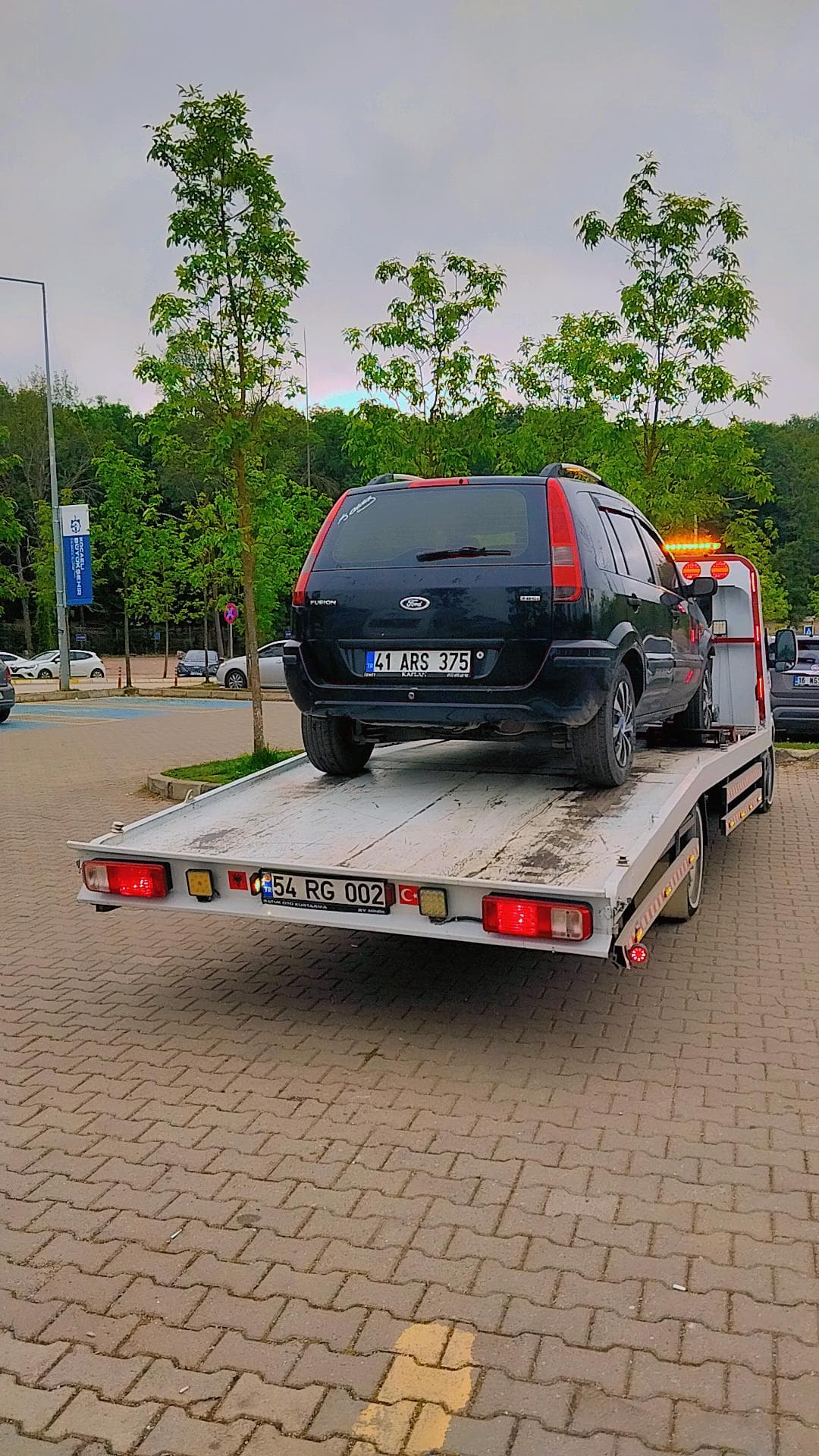 Sakarya Oto Çekici,05432751771
